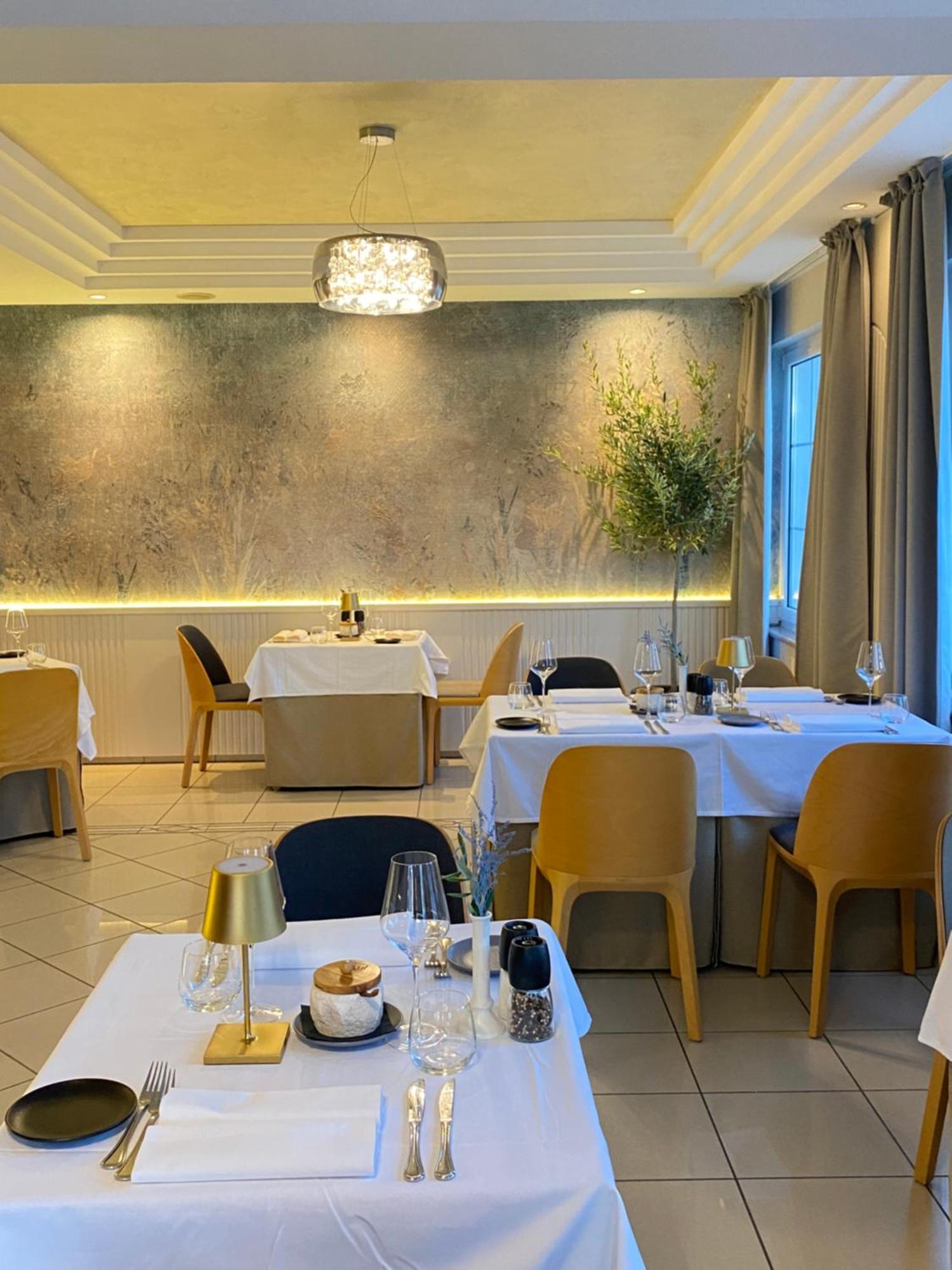 Hotel Mediteran Задар Екстериор снимка