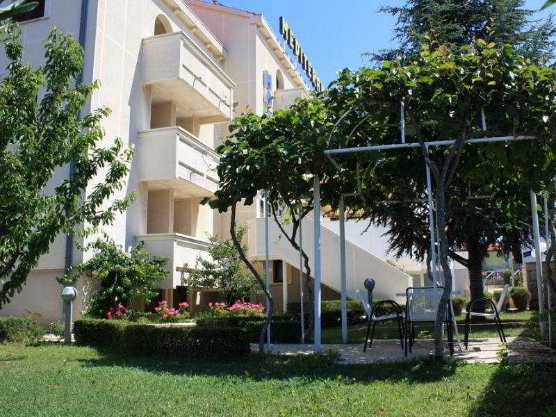 Hotel Mediteran Задар Екстериор снимка